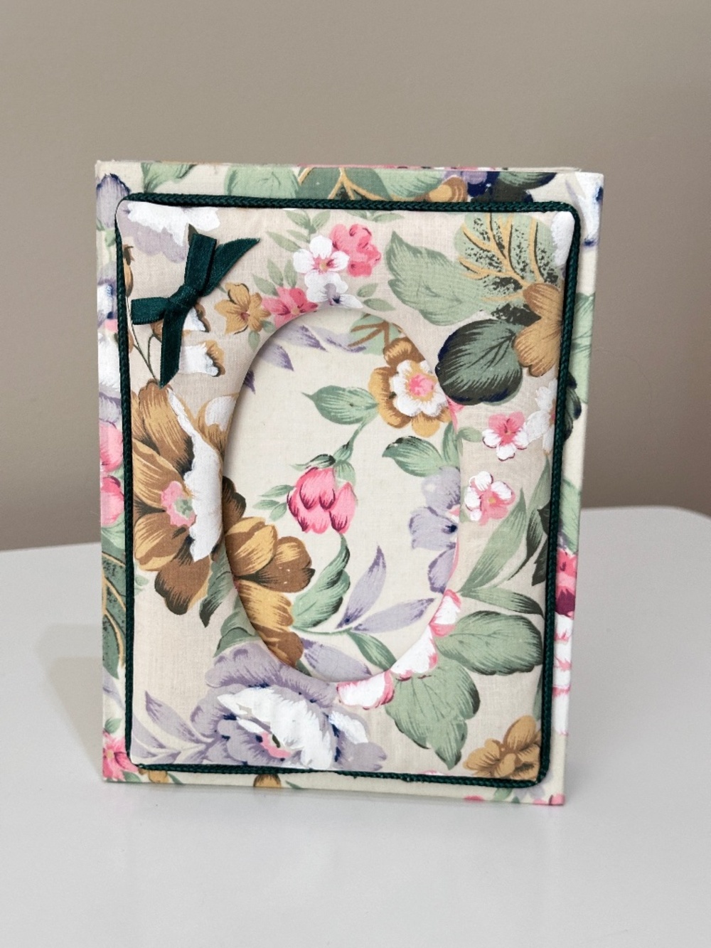 Vintage 1980s Floral Fabric Picture Frame and Album for 3R Photo